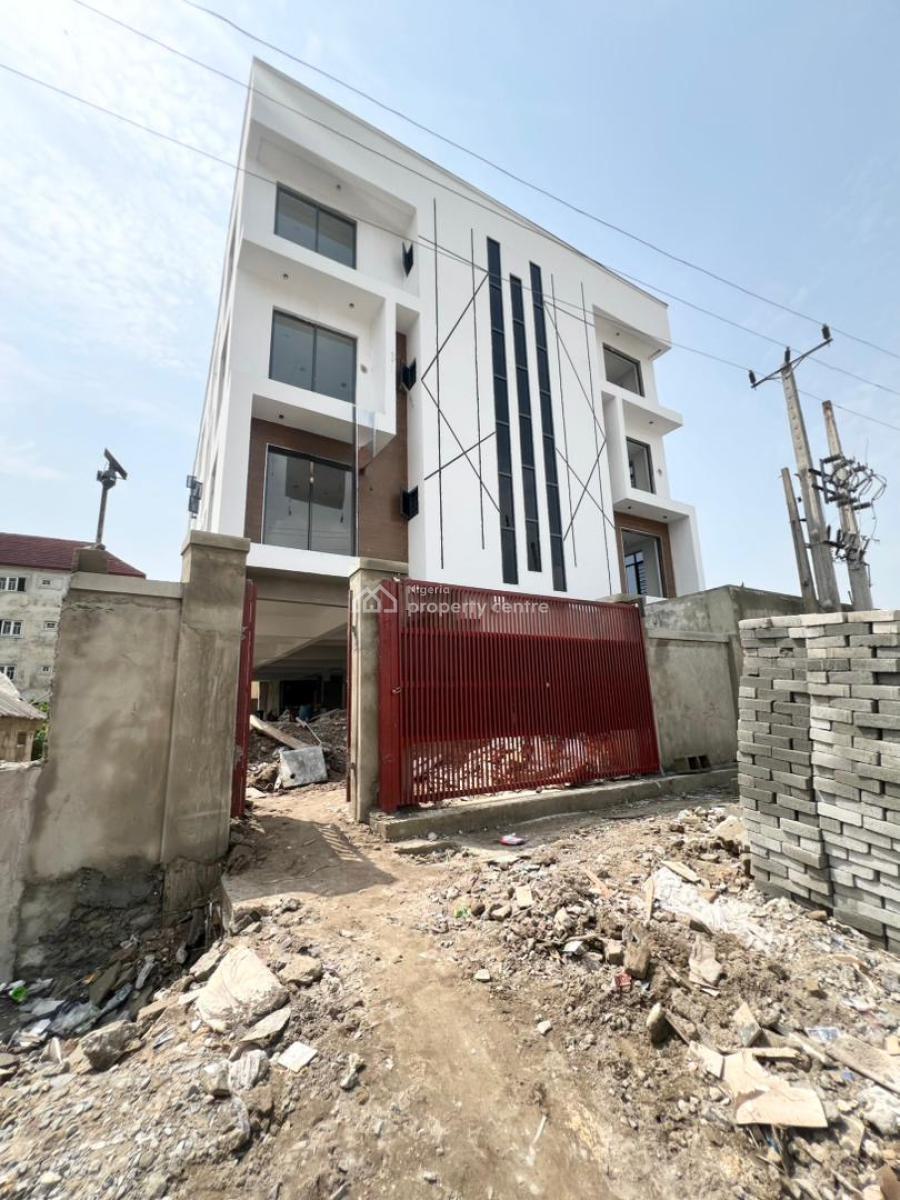 Exquisite 2bedroom Apartment with Swimming Pool in a Secure Estate, New Road, Lekki, Lagos, Flat / Apartment for Sale