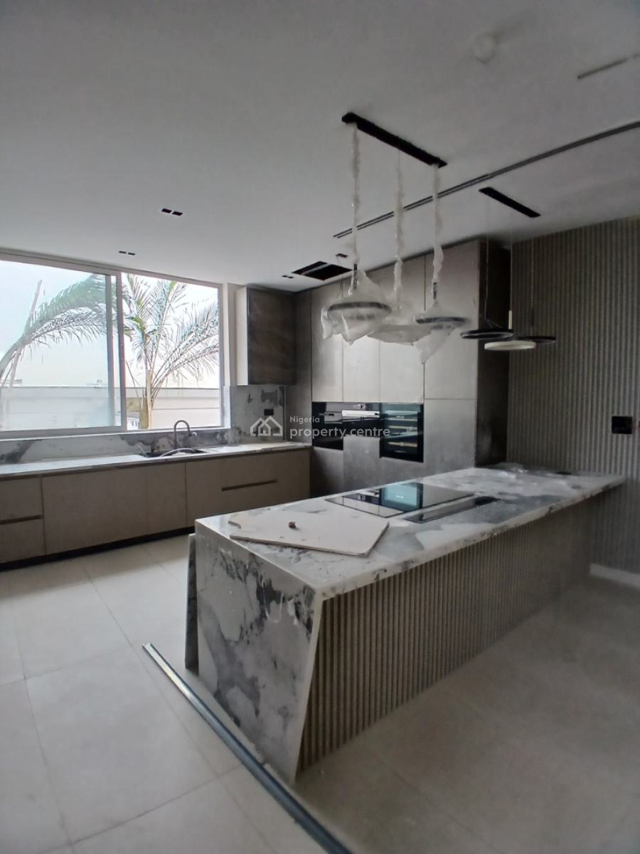 Tastefully Finished and Newly Built and Serviced with 24/7 Power Suppl, Lekki Phase 1, Lekki, Lagos, Flat / Apartment for Sale