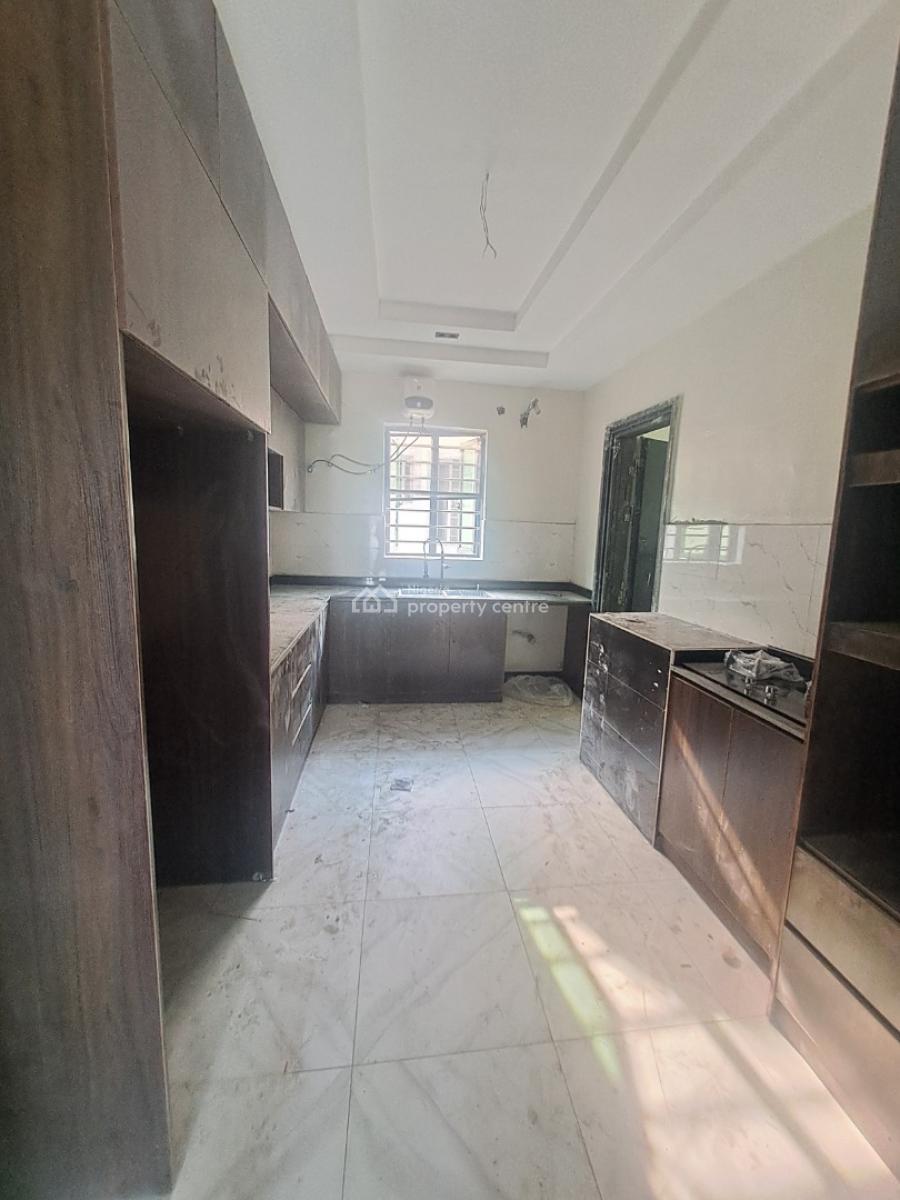 Newly Built Serviced 3 Bedrooms Apartment, Orchid, Lekki, Lagos, Flat / Apartment for Rent