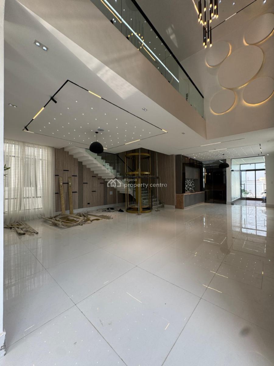 Magnificent 6  Beds with a Private Pool & Gym, Chevron Drive, Lekki, Lagos, Detached Duplex for Sale