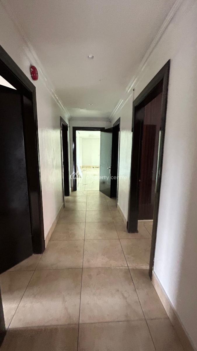 Spacious 4 Bedroom Apartment Available in Old Ikoyi, Old Ikoyi, Ikoyi, Lagos, Flat / Apartment for Rent
