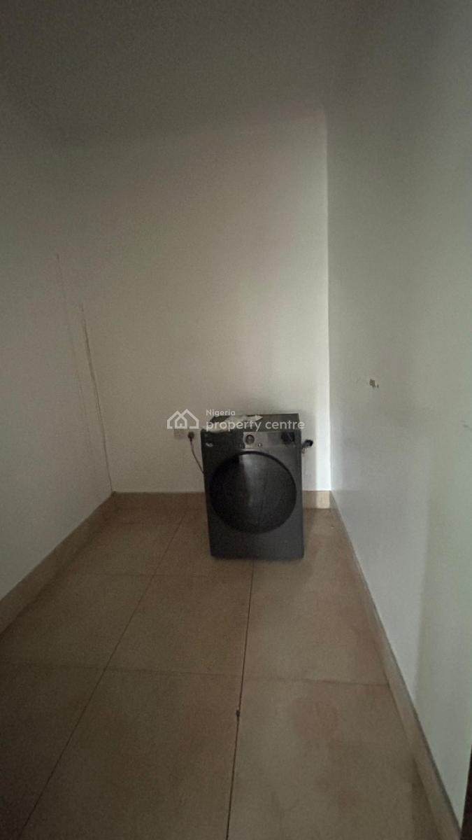 Spacious 4 Bedroom Apartment Available in Old Ikoyi, Old Ikoyi, Ikoyi, Lagos, Flat / Apartment for Rent