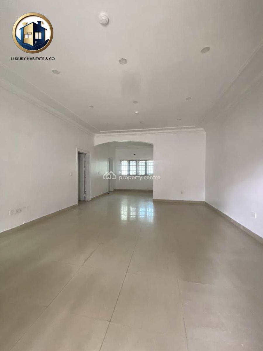 Newly Renovated 3 Bedroom Flat on Ground Floor with a Bq, Lekki Phase 1, Lekki, Lagos, Flat / Apartment for Rent