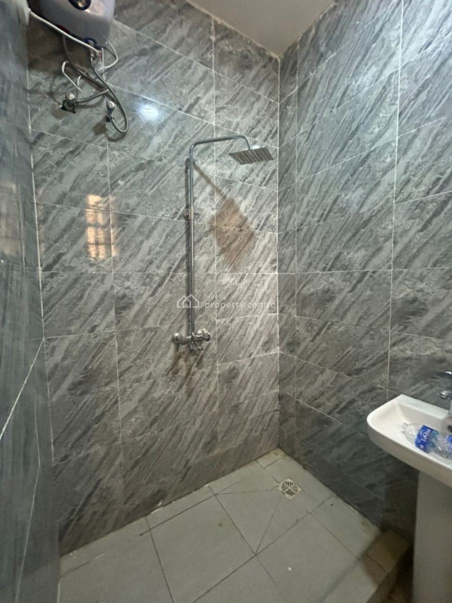 2-bedroom Apartment in Lekki, Ologolo, Lekki, Lagos, Flat / Apartment for Rent