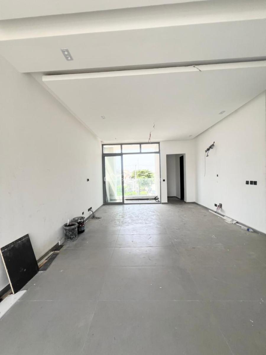 Elegant 4 Bedroom Terrace Duplex in a Secured Estate., Lekki Phase 1, Lekki, Lagos, Terraced Duplex for Sale