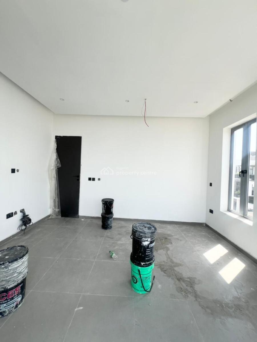 Elegant 4 Bedroom Terrace Duplex in a Secured Estate., Lekki Phase 1, Lekki, Lagos, Terraced Duplex for Sale