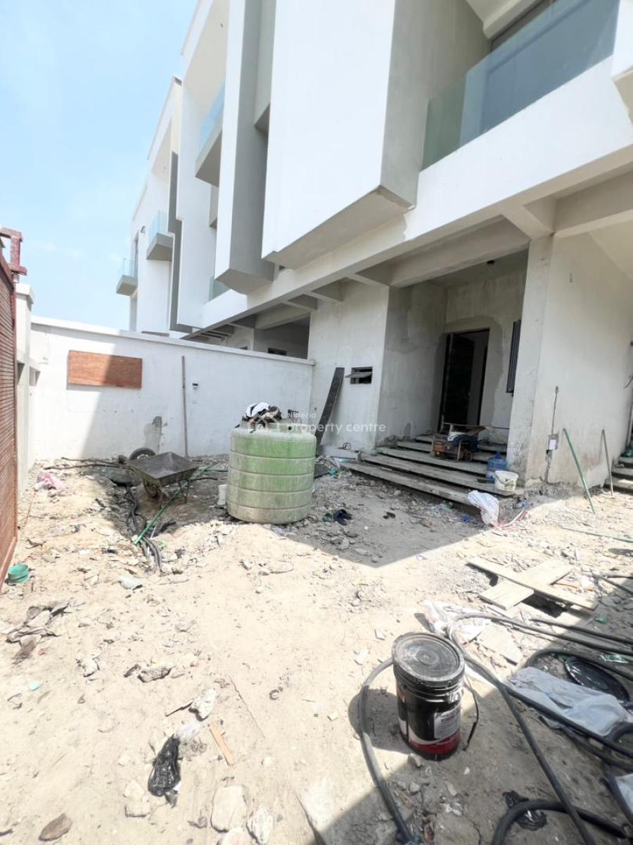 Elegant 4 Bedroom Terrace Duplex in a Secured Estate., Lekki Phase 1, Lekki, Lagos, Terraced Duplex for Sale
