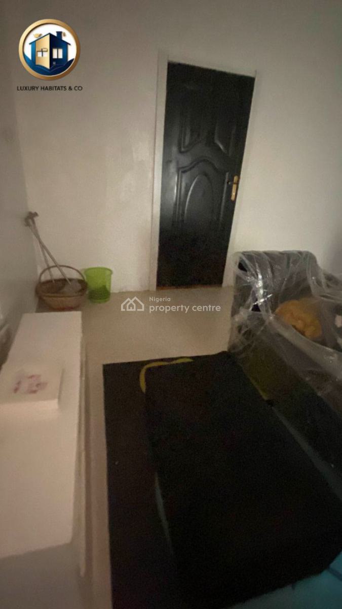 Standard & Spacious Mini Flat Upstairs with an Open Plan Kitchen, Bera Estate, Chevron, Lekki, Lagos, Mini Flat (room and Parlour) for Rent