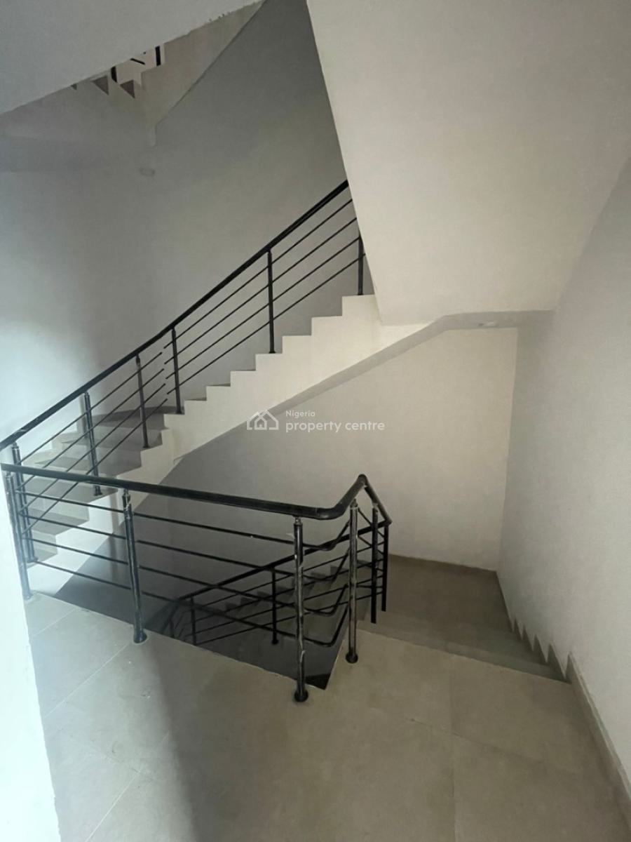 Newly Built 8 Units of 3 Bedrooms Apartment Available for Lease, Lekki Phase 1, Lekki, Lagos, Flat / Apartment for Rent