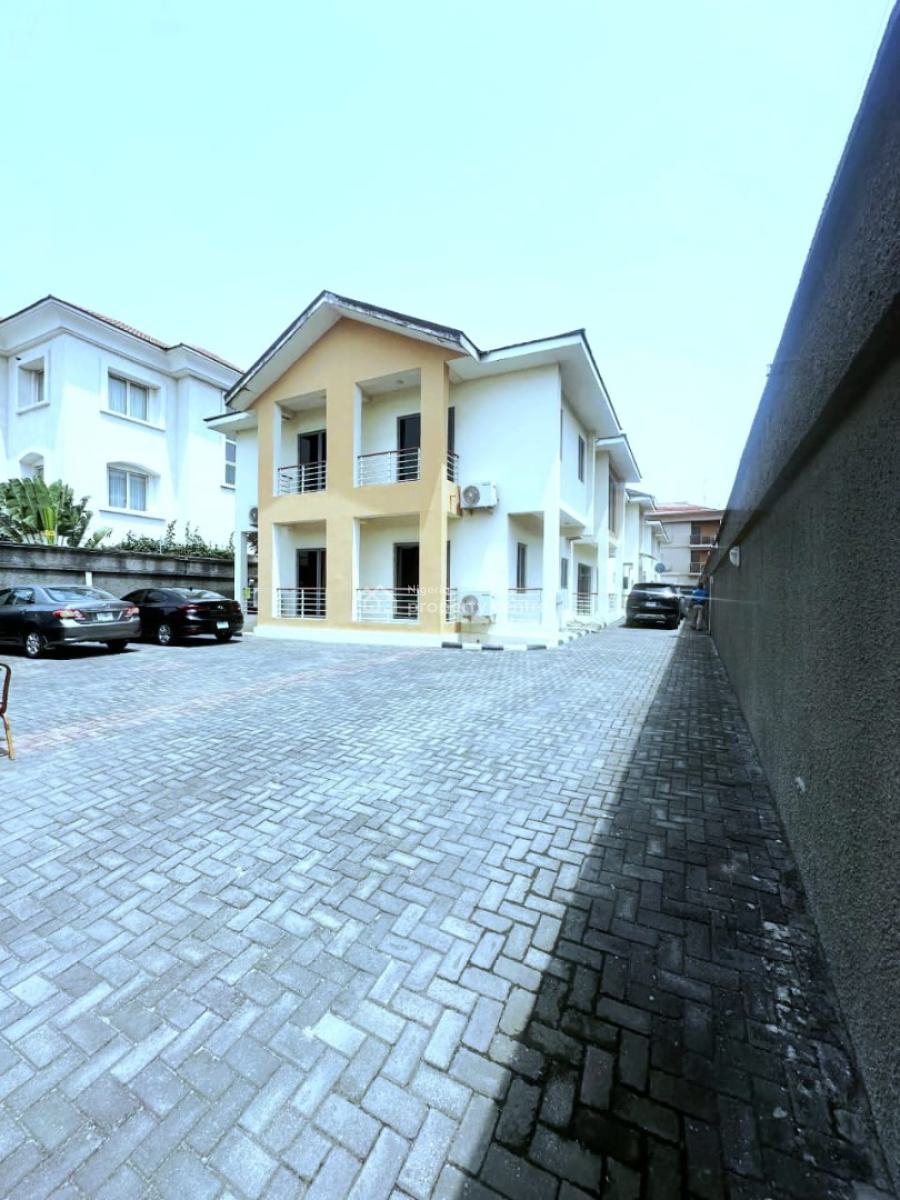 Well Maintained 2 Bedroom with Bq, Victoria Island (vi), Lagos, Flat / Apartment for Rent