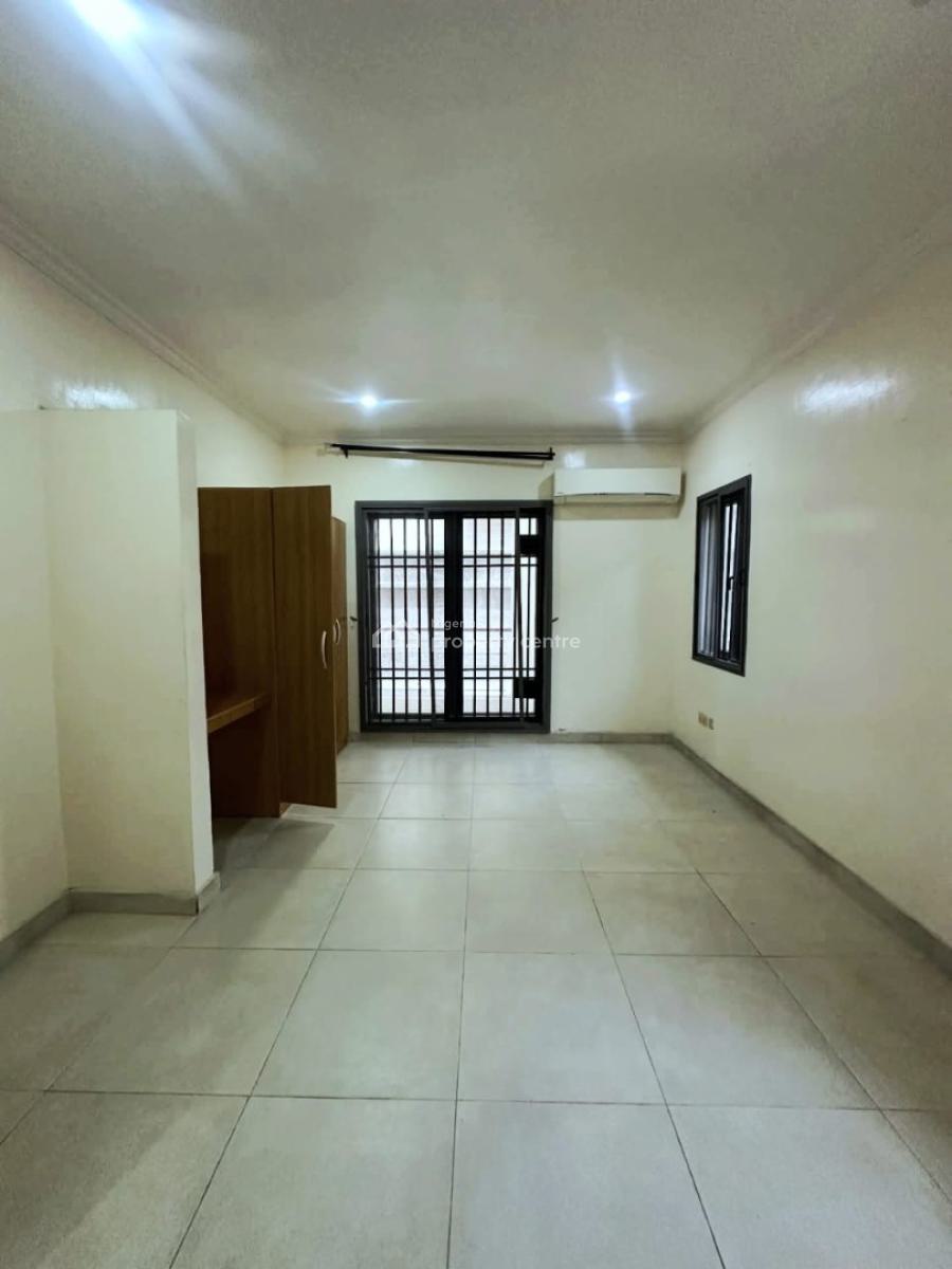 Well Maintained 2 Bedroom with Bq, Victoria Island (vi), Lagos, Flat / Apartment for Rent