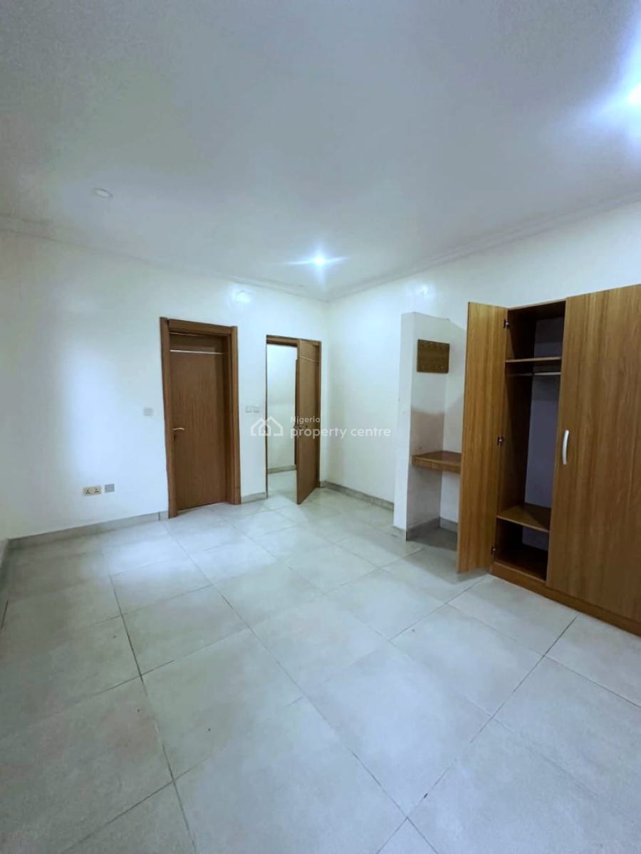 Well Maintained 2 Bedroom with Bq, Victoria Island (vi), Lagos, Flat / Apartment for Rent