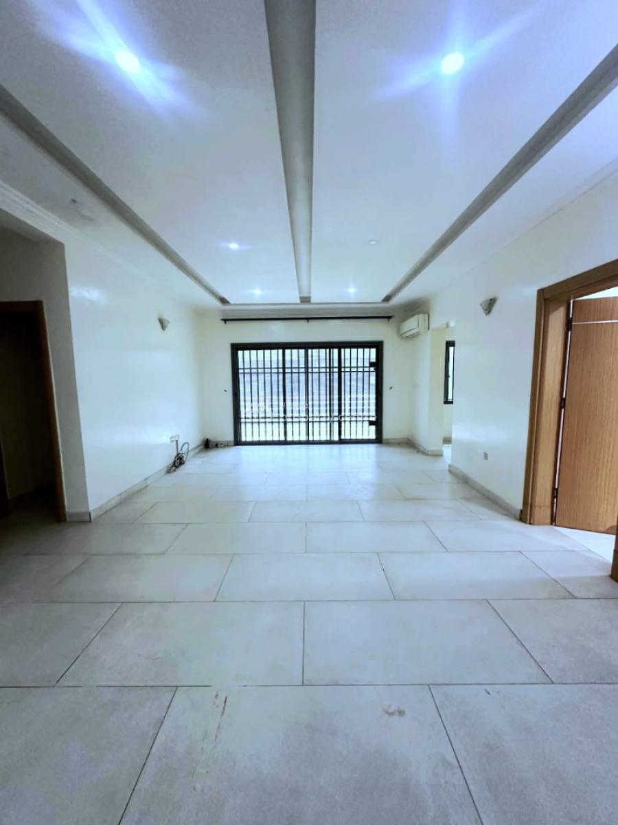 Well Maintained 2 Bedroom with Bq, Victoria Island (vi), Lagos, Flat / Apartment for Rent