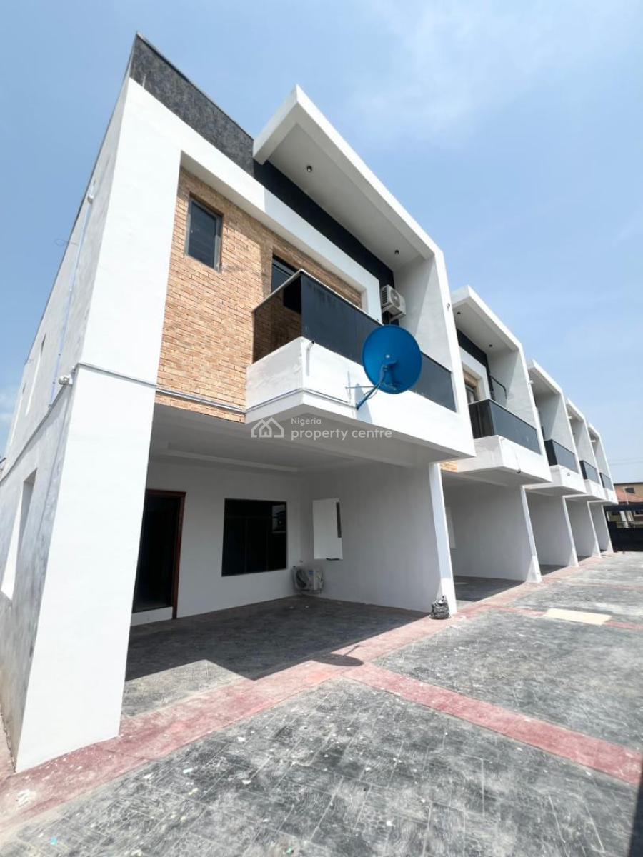 Classic 4bedroom Terrace Duplex in a Secure Estate, Ologolo, Lekki, Lagos, Terraced Duplex for Sale