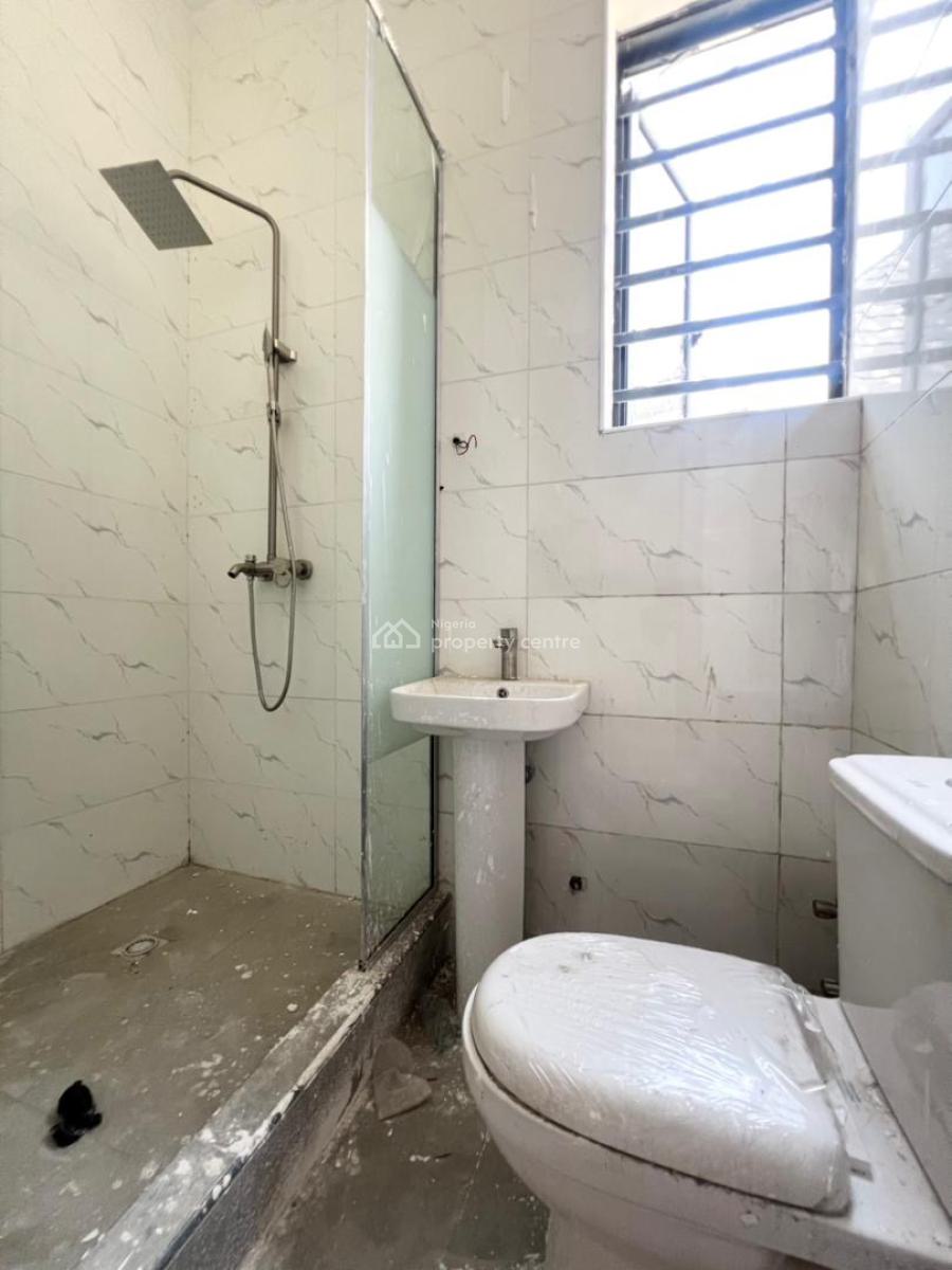 Classic 4bedroom Terrace Duplex in a Secure Estate, Ologolo, Lekki, Lagos, Terraced Duplex for Sale