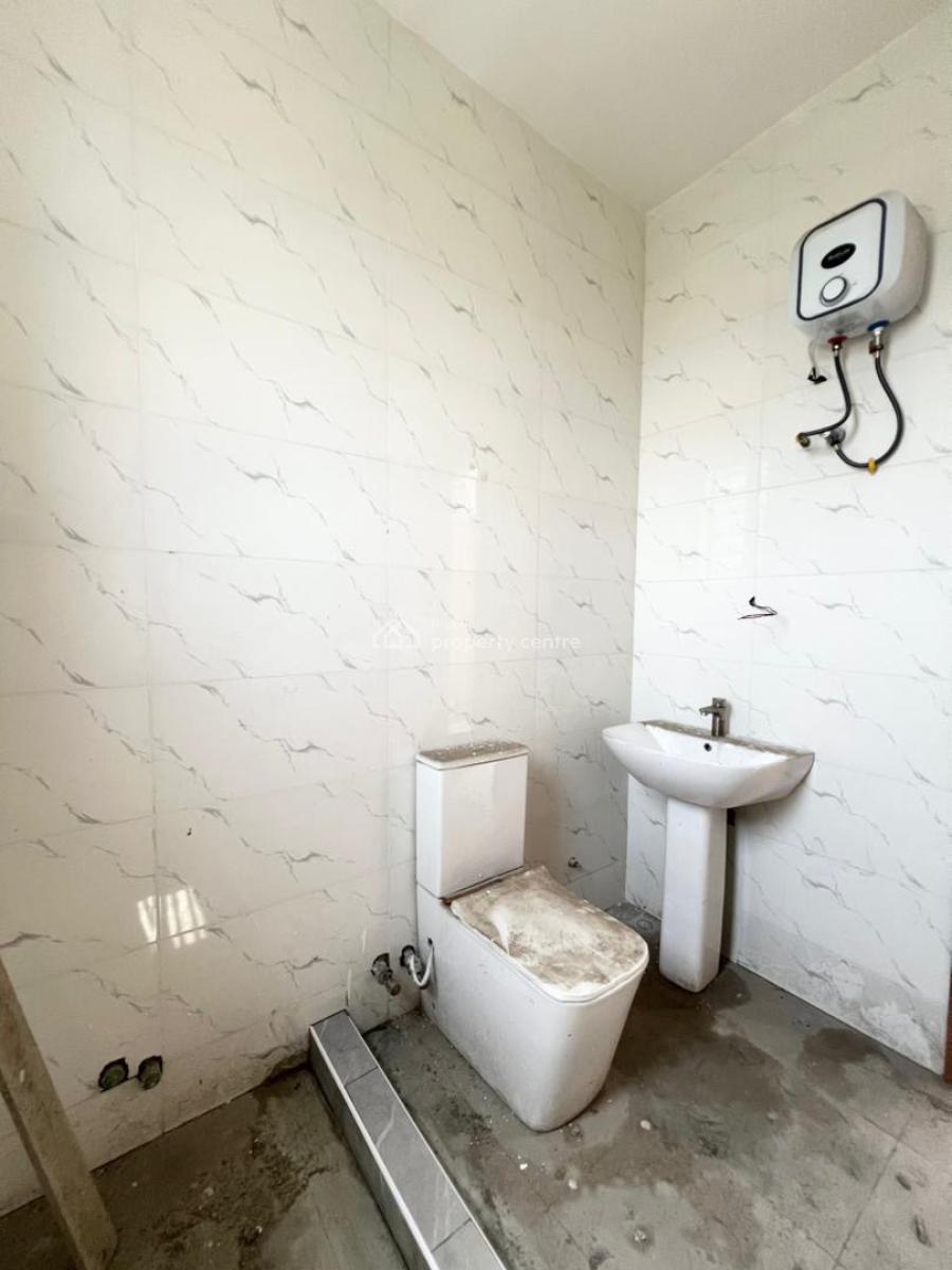 Classic 4bedroom Terrace Duplex in a Secure Estate, Ologolo, Lekki, Lagos, Terraced Duplex for Sale