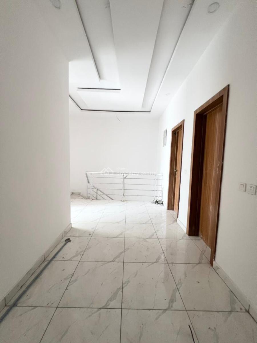 Classic 4bedroom Terrace Duplex in a Secure Estate, Ologolo, Lekki, Lagos, Terraced Duplex for Sale