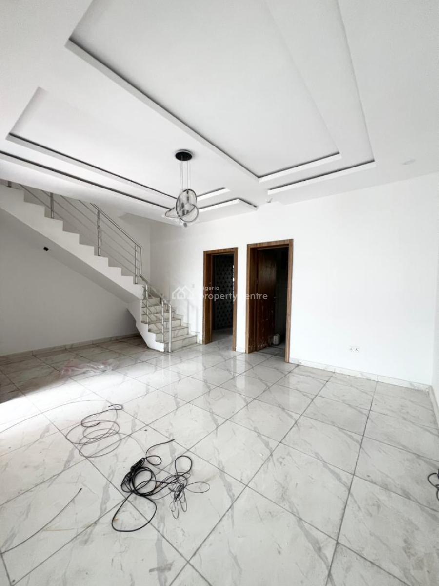 Classic 4bedroom Terrace Duplex in a Secure Estate, Ologolo, Lekki, Lagos, Terraced Duplex for Sale