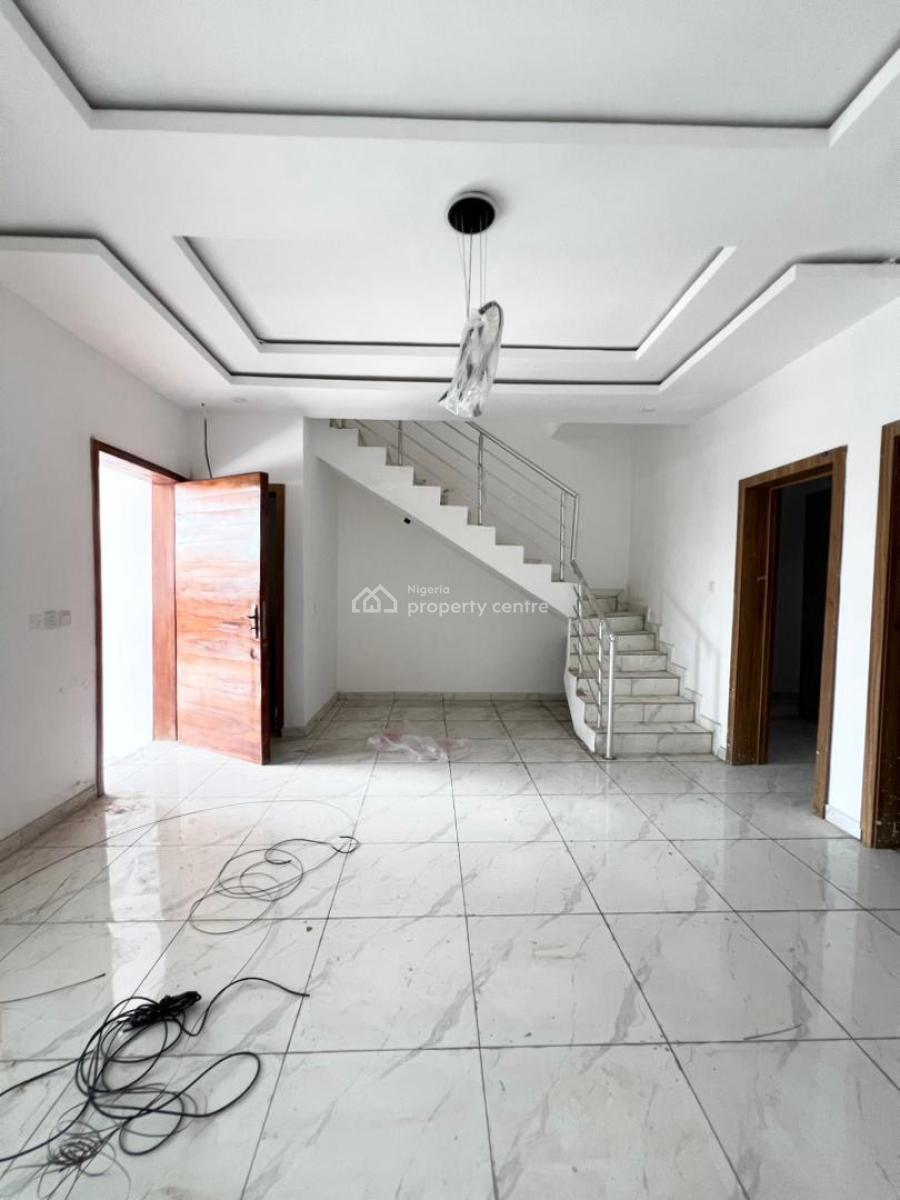 Classic 4bedroom Terrace Duplex in a Secure Estate, Ologolo, Lekki, Lagos, Terraced Duplex for Sale