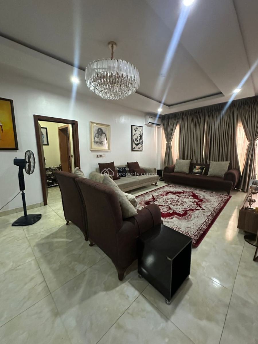 Well-maintained 4-bedroom Apartment with Gym (4th Floor), Ikoyi, Lagos, Flat / Apartment for Rent