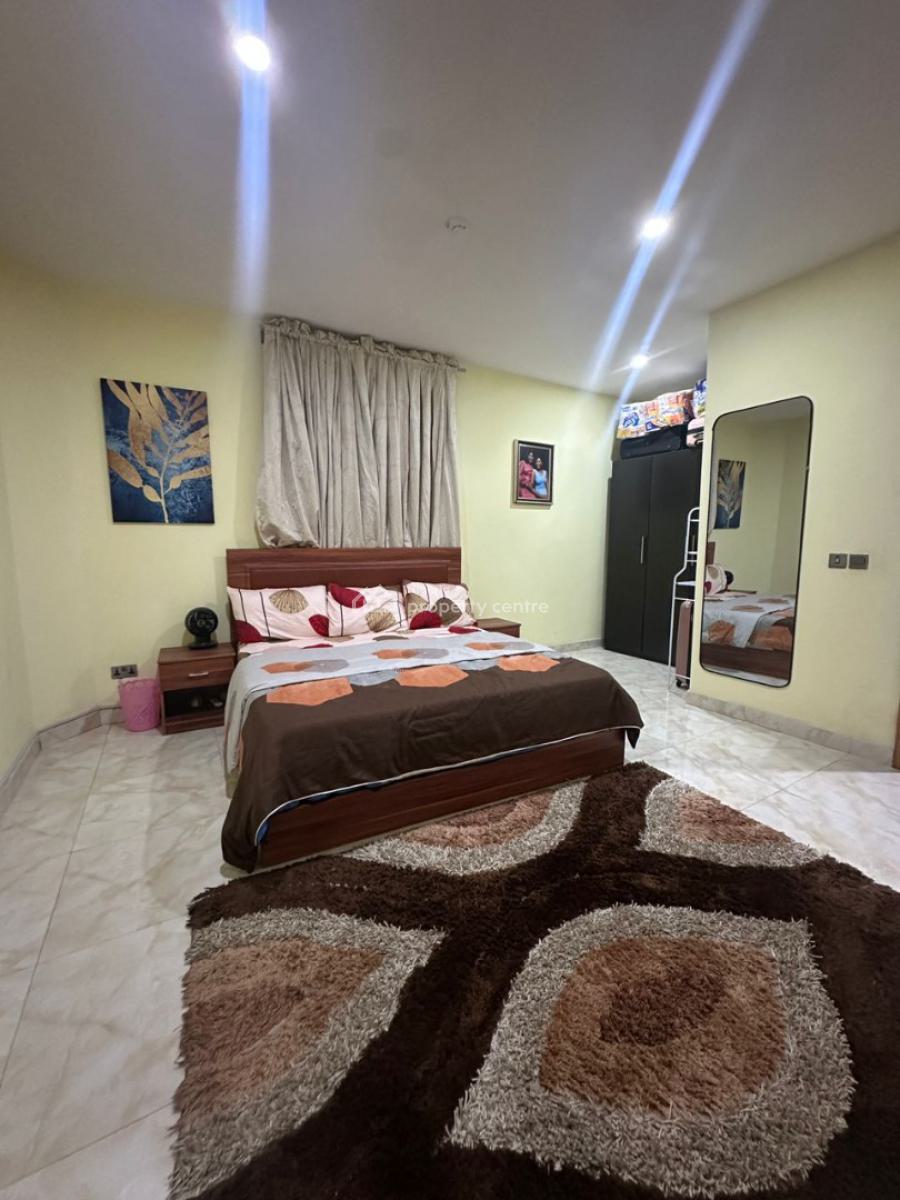 Well-maintained 4-bedroom Apartment with Gym (4th Floor), Ikoyi, Lagos, Flat / Apartment for Rent