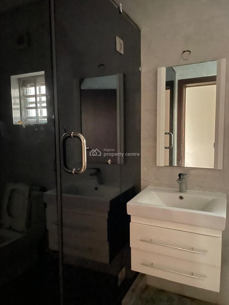 Well Maintained 4 Bedrooms Duplex, Chevron, Lekki, Lagos, Semi-detached Duplex for Rent