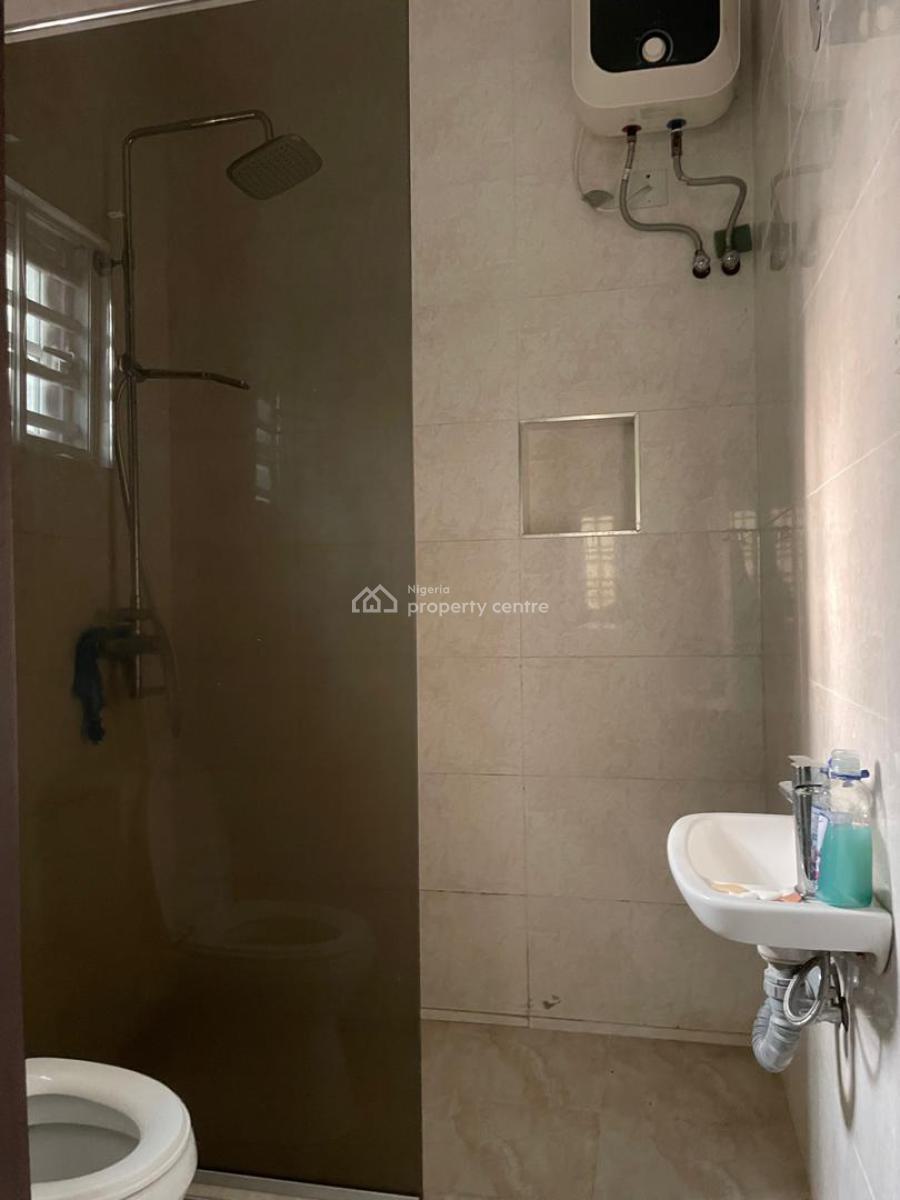 Well Maintained 4 Bedrooms Duplex, Chevron, Lekki, Lagos, Semi-detached Duplex for Rent
