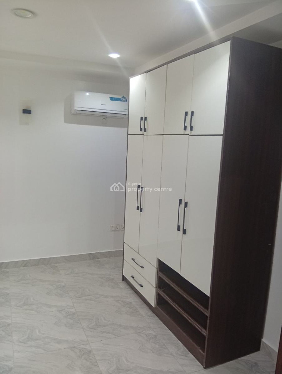 Clean 4 Bedroom Serviced with Air-conditioning in All Rooms with Bq, Gilmore, Jahi, Abuja, Terraced Duplex for Rent