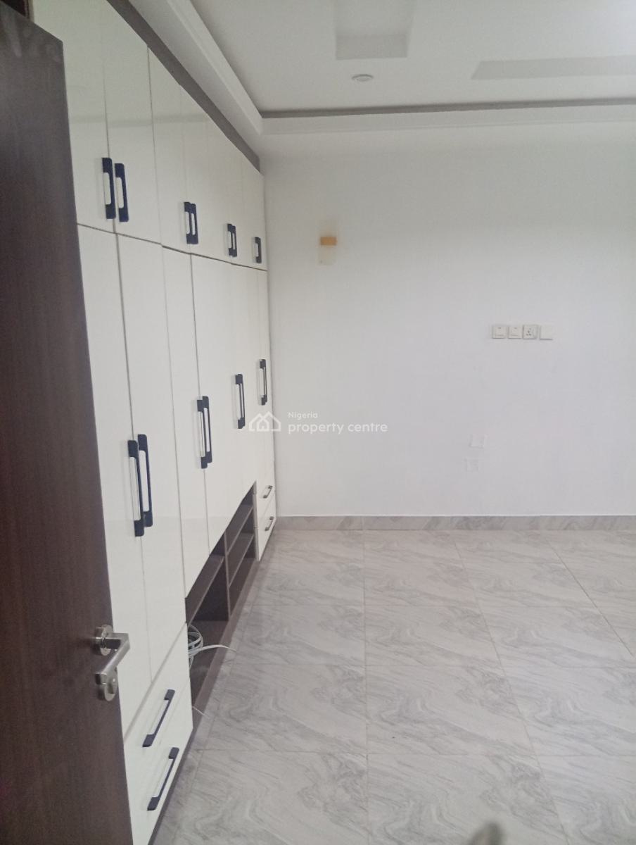 Clean 4 Bedroom Serviced with Air-conditioning in All Rooms with Bq, Gilmore, Jahi, Abuja, Terraced Duplex for Rent