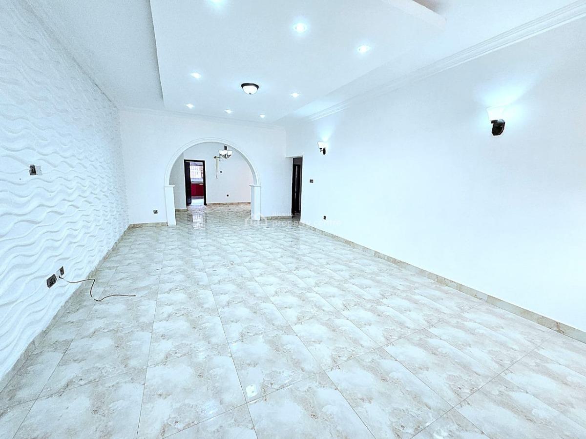 6 Units of 3-bedrooms Apartment, Lekki Phase 1, Lekki, Lagos, Flat / Apartment for Rent