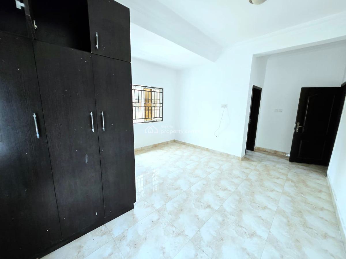 6 Units of 3-bedrooms Apartment, Lekki Phase 1, Lekki, Lagos, Flat / Apartment for Rent