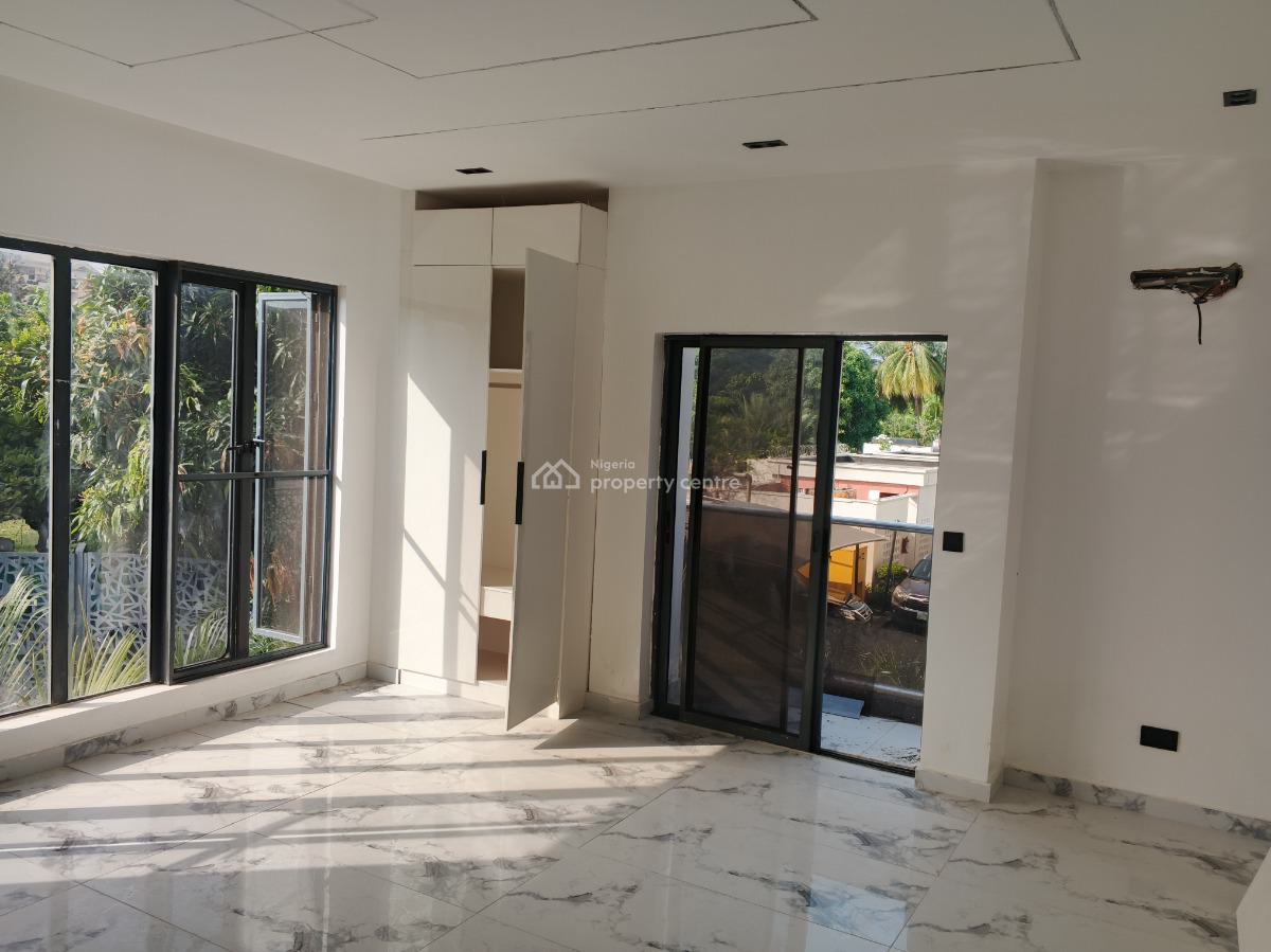 2 Bedrooms Tastefully Finished Newly Built 1st Floor Luxury Apartment, Banana Island Road, Old Ikoyi, Ikoyi, Lagos, Flat / Apartment for Sale