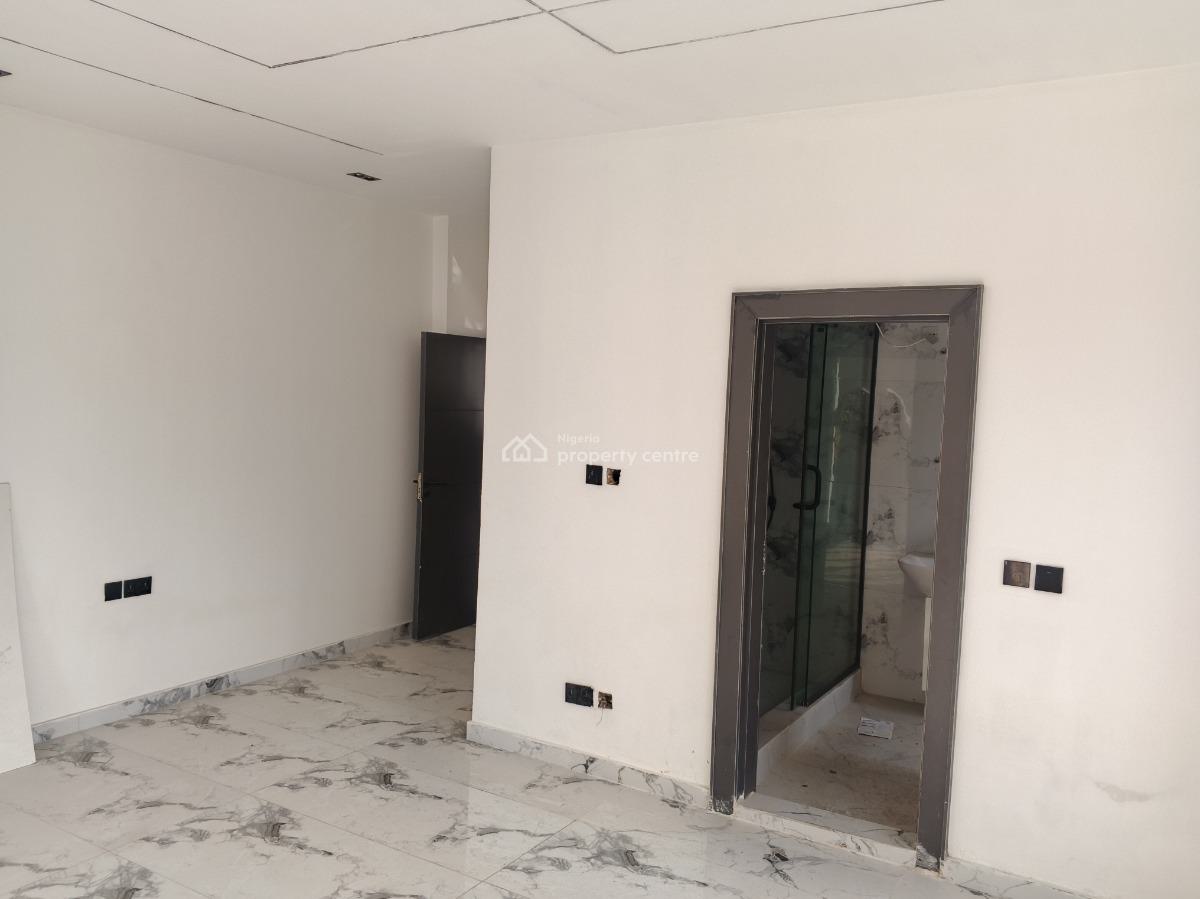 2 Bedrooms Tastefully Finished Newly Built 1st Floor Luxury Apartment, Banana Island Road, Old Ikoyi, Ikoyi, Lagos, Flat / Apartment for Sale