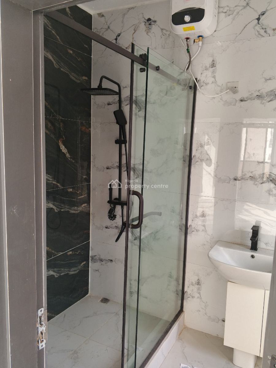 2 Bedrooms Tastefully Finished Newly Built 1st Floor Luxury Apartment, Banana Island Road, Old Ikoyi, Ikoyi, Lagos, Flat / Apartment for Sale