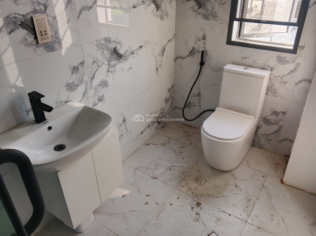 2 Bedrooms Tastefully Finished Newly Built 1st Floor Luxury Apartment, Banana Island Road, Old Ikoyi, Ikoyi, Lagos, Flat / Apartment for Sale