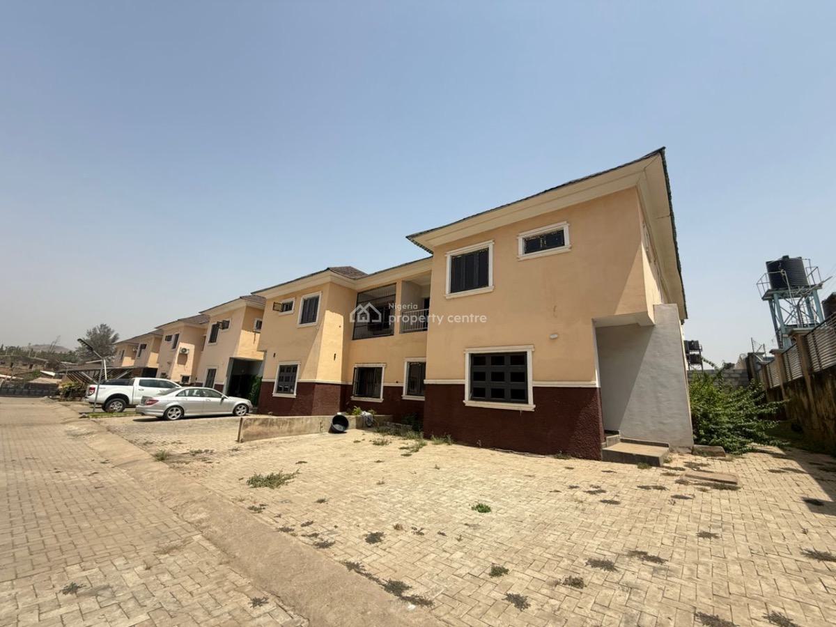 4 Bedroom Semi Detached Duplex with Bq, Durumi, Abuja, Semi-detached Duplex for Sale