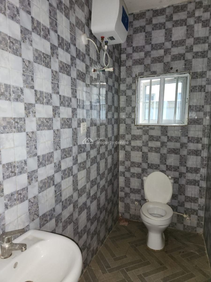 Self Serviced Neatly Used 3 Bedroom Apartment, Thera Annex, Sangotedo, Ajah, Lagos, House for Rent