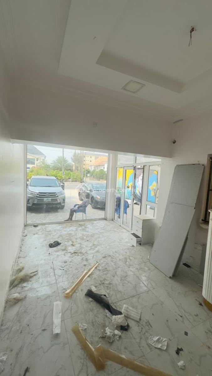 85sqm Lower Unit Commercial Space, Lekki Phase 1, Lekki, Lagos, Commercial Property for Rent