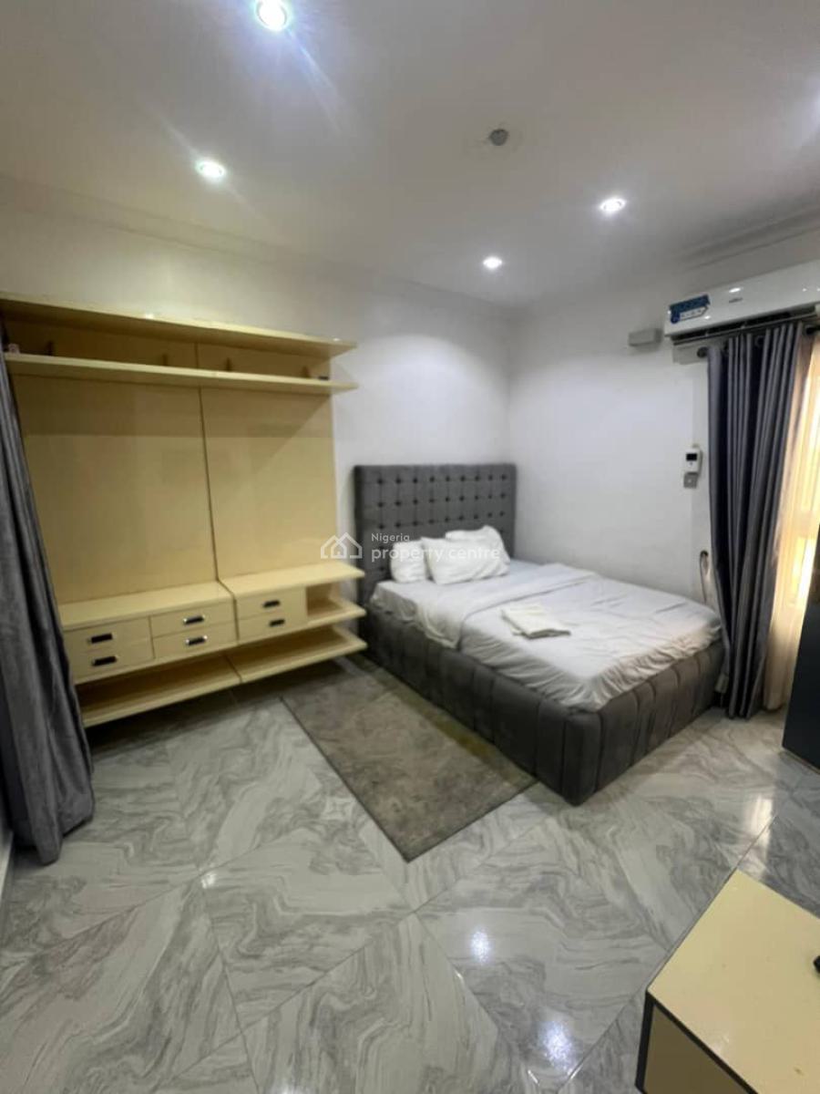 Luxury 3-bedroom Maisonette (penthouse), Cardogan Estate, Osapa, Lekki, Lagos, Block of Flats for Sale