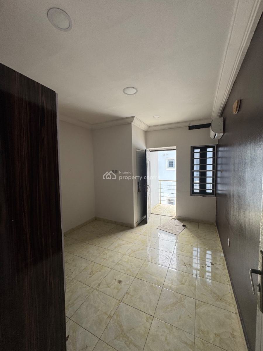 2 Bedroom Apartment, Ikota, Lekki, Lagos, Flat / Apartment for Rent