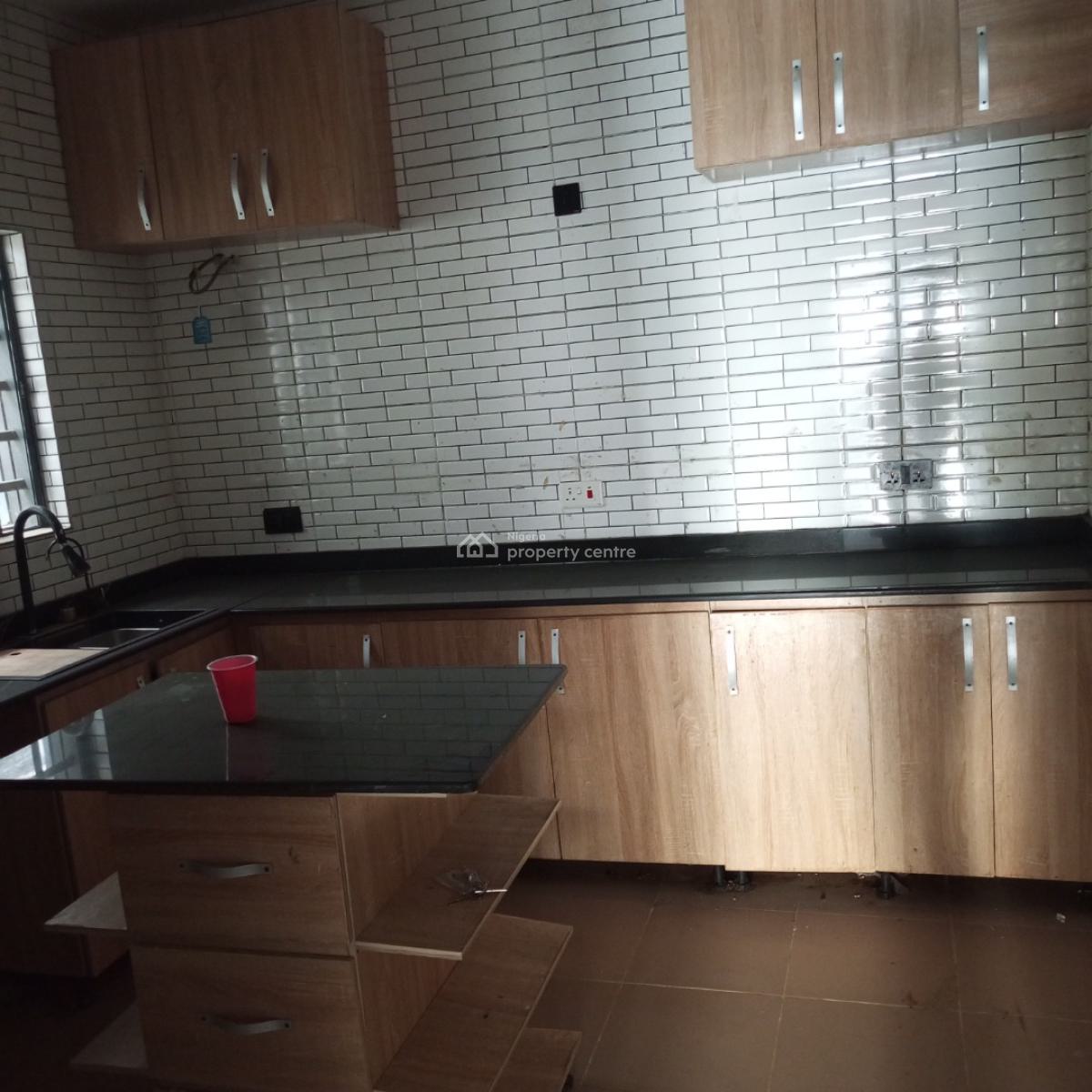 Sharp and Serene 2bedroom Duplex, Seaside Estate Badore Ajah-lekki, Badore, Ajah, Lagos, Flat / Apartment for Rent