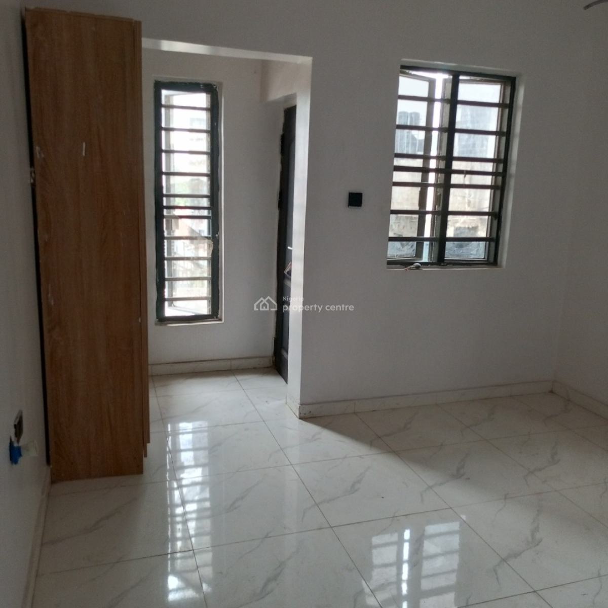 Sharp and Serene 2bedroom Duplex, Seaside Estate Badore Ajah-lekki, Badore, Ajah, Lagos, Flat / Apartment for Rent