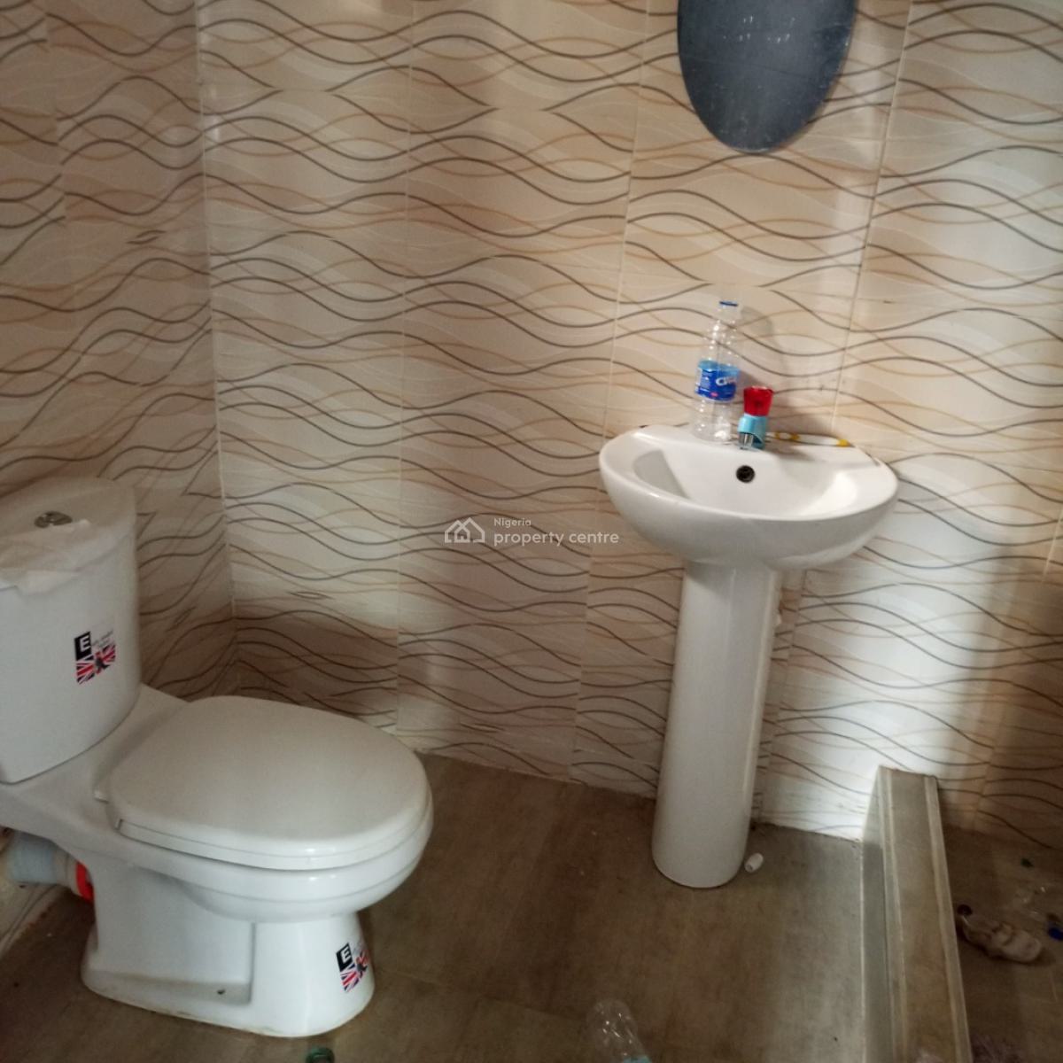 Sharp and Serene 2bedroom Apartment (downstairs), Seaside Estate Badore Ajah-lekki, Badore, Ajah, Lagos, Flat / Apartment for Rent