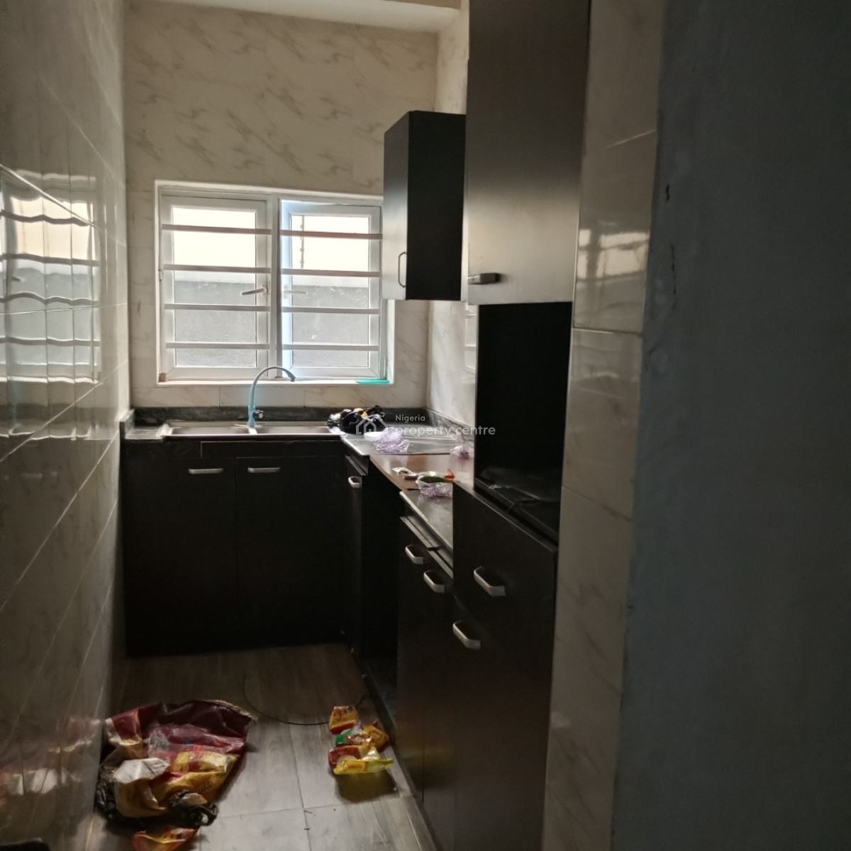 Sharp and Serene 2bedroom Apartment (downstairs), Seaside Estate Badore Ajah-lekki, Badore, Ajah, Lagos, Flat / Apartment for Rent