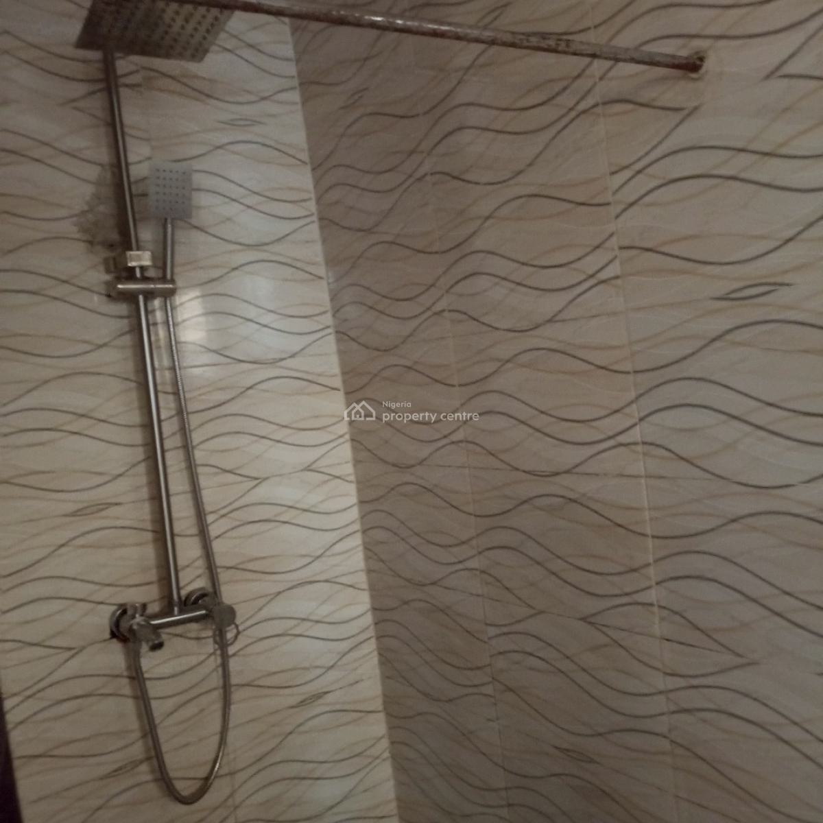 Sharp and Serene 2bedroom Apartment (downstairs), Seaside Estate Badore Ajah-lekki, Badore, Ajah, Lagos, Flat / Apartment for Rent