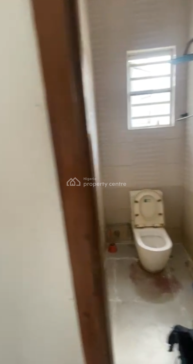 Super Spacious Studio Space, Chevy View Estate, Lekki Phase 2, Lekki, Lagos, Flat / Apartment for Rent