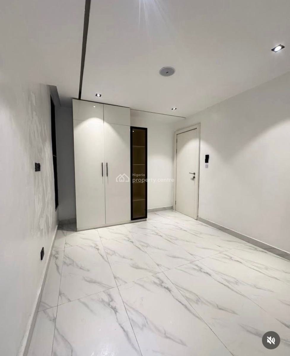 2 Bedrooms, Lekki Phase 1, Lekki, Lagos, Flat / Apartment for Rent