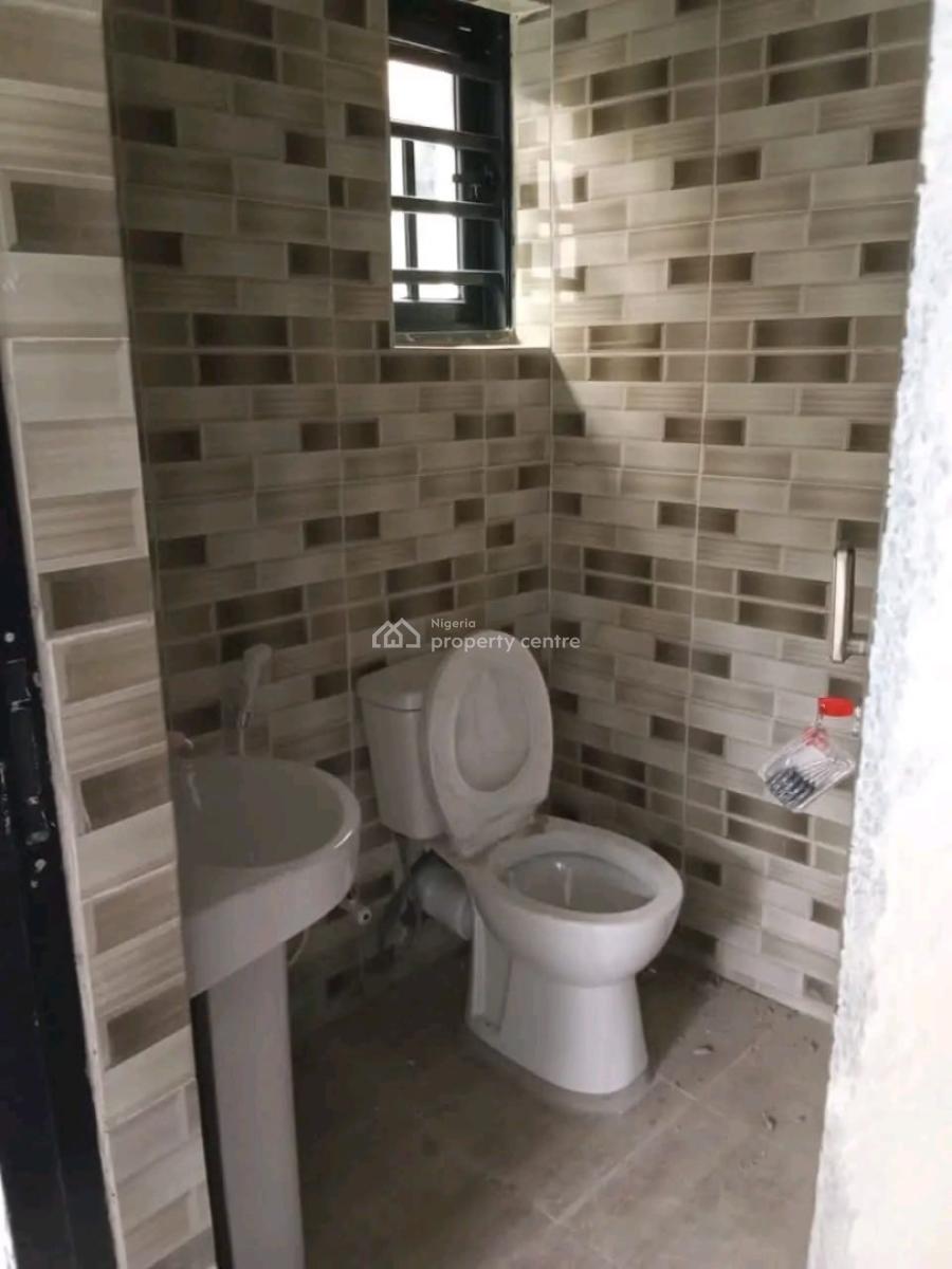 2 Bedroom Flat, Egbeda, Alimosho, Lagos, Flat / Apartment for Rent