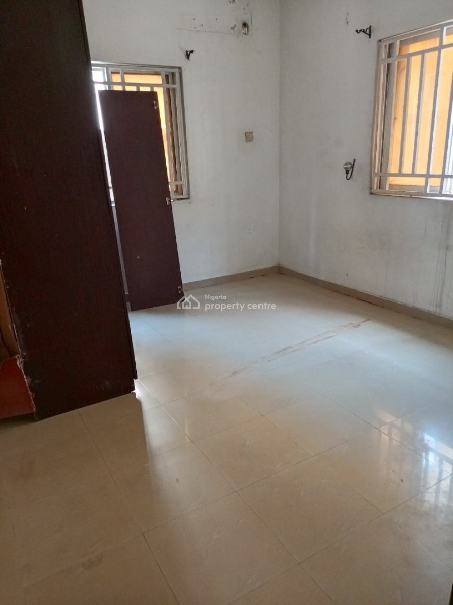 Self Service 3bedroom on Ground Floor Spacious Parlour, Ilason, Ikate Elegushi, Lekki, Lagos, Flat / Apartment for Rent
