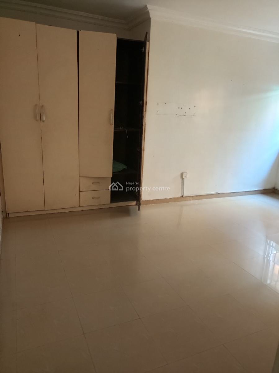 Self Service 3bedroom on Ground Floor Spacious Parlour, Ilason, Ikate Elegushi, Lekki, Lagos, Flat / Apartment for Rent